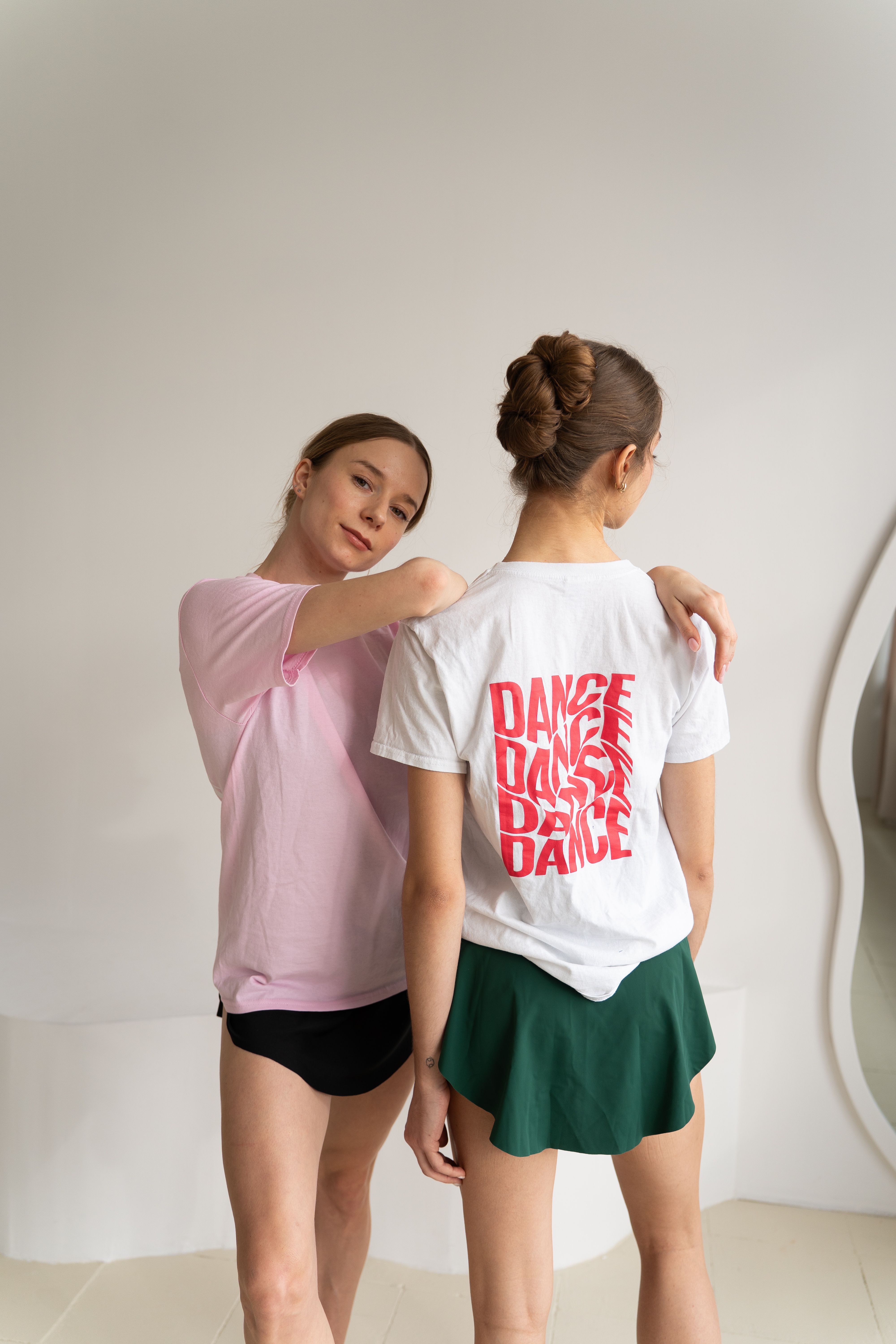 T-shirt Dance - White